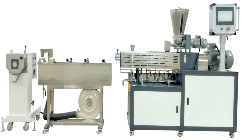 水冷拉條雙螺杆擠出（chū）機