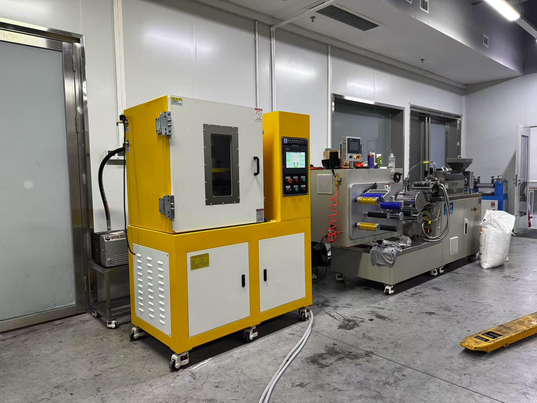 FEP PVDF氟橡膠壓片 100噸平板硫化機（jī）